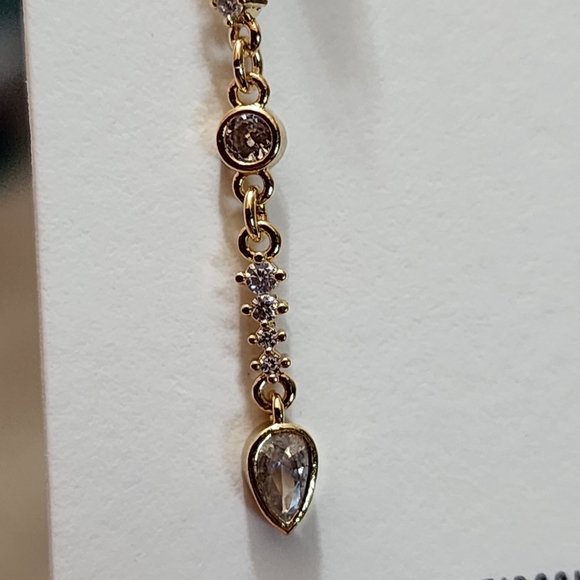 Express Gold Rhinestone dangle earrings NWT - Picture 6 of 14